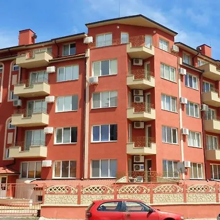 Апарт-отель Prestige City 1 3*